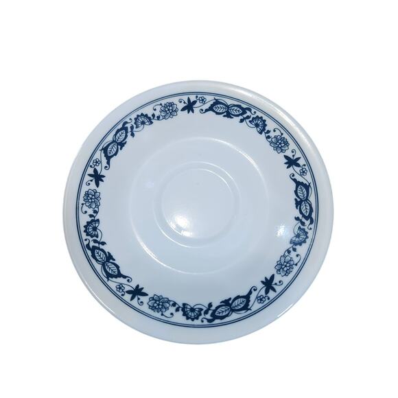 4 Corelle by Corning Old Town Blue Coffee Cups Saucers Plates Floral USA - Picture 5 of 7